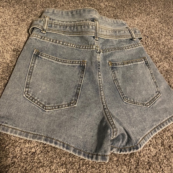 Jean shorts - Picture 3 of 3